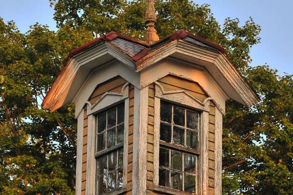 I wish my house had a weathervane