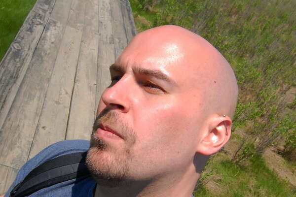 Tiz me pretending to have a serious face :)