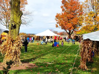 Fall Season at Eastmont Orchards