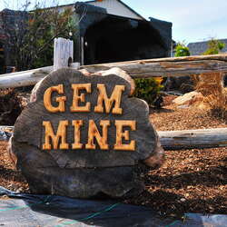 Photos Of: Oasis Family Farm - Fun! (Easter 2014) - 04/19/2014