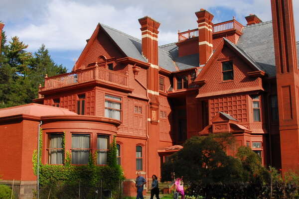 Glenmont Estate 