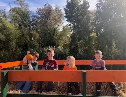 Mood's Farm Market