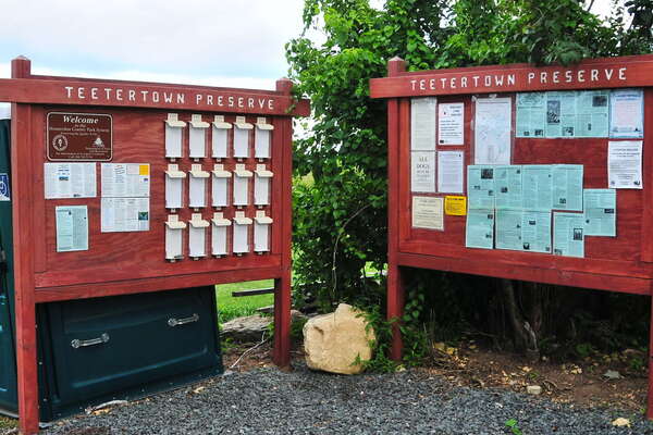 Info Kiosks (no usable maps though)