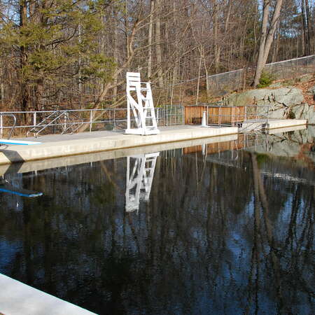 An Early Winter Visit to the Highlands Natural Pool - 05/28/2018