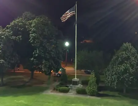Maywood Memorial Park