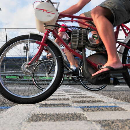 Motor Pacing with the Derny at the Garden State Velodrome (8/02/2012) - 08/02/2012