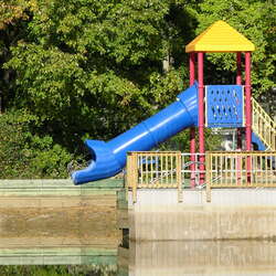 Sun Retreats Seashore